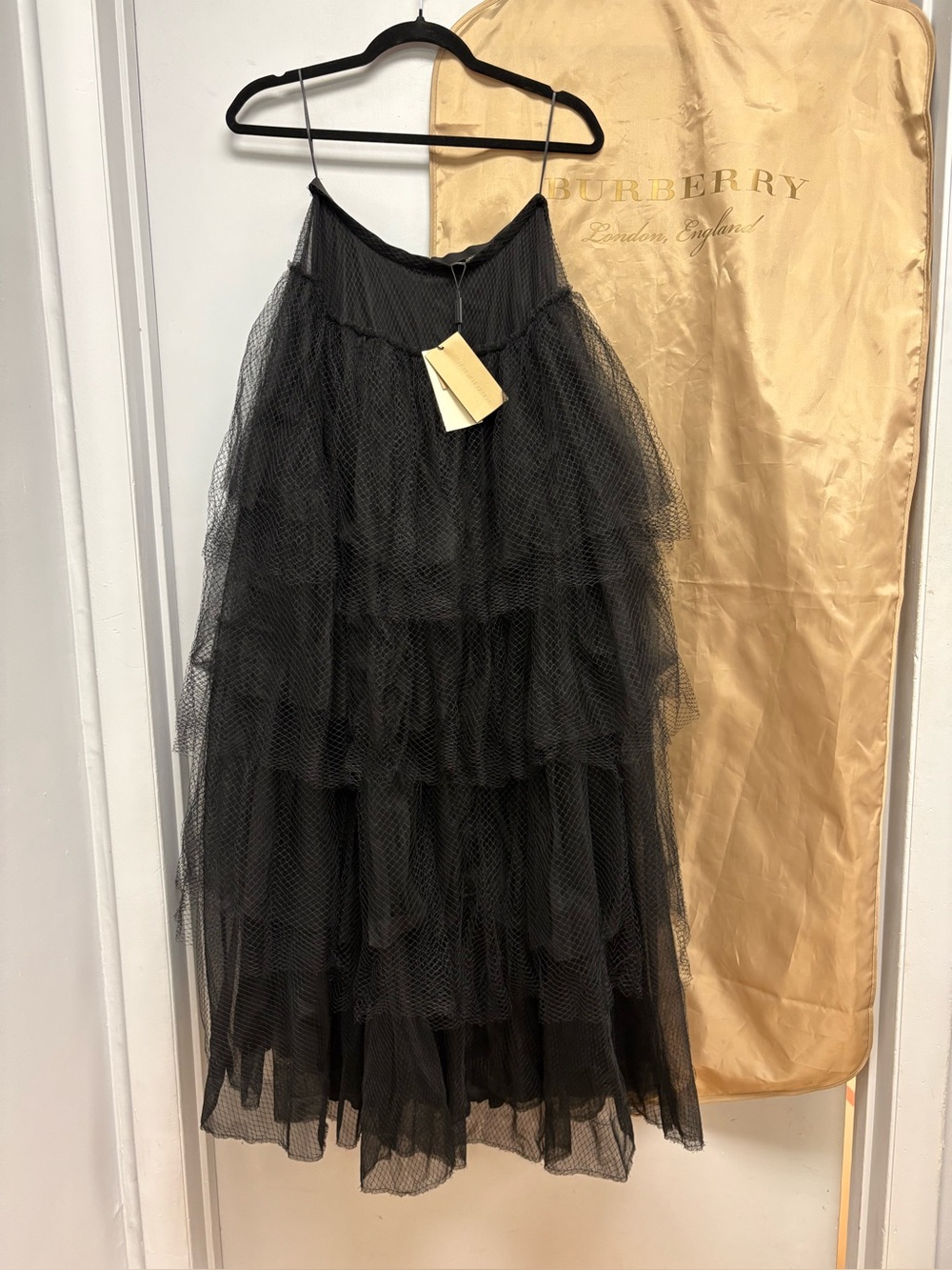 Burberry Black Tiered Tulle Lace Midi Skirt NWT Size US 6 $1,750